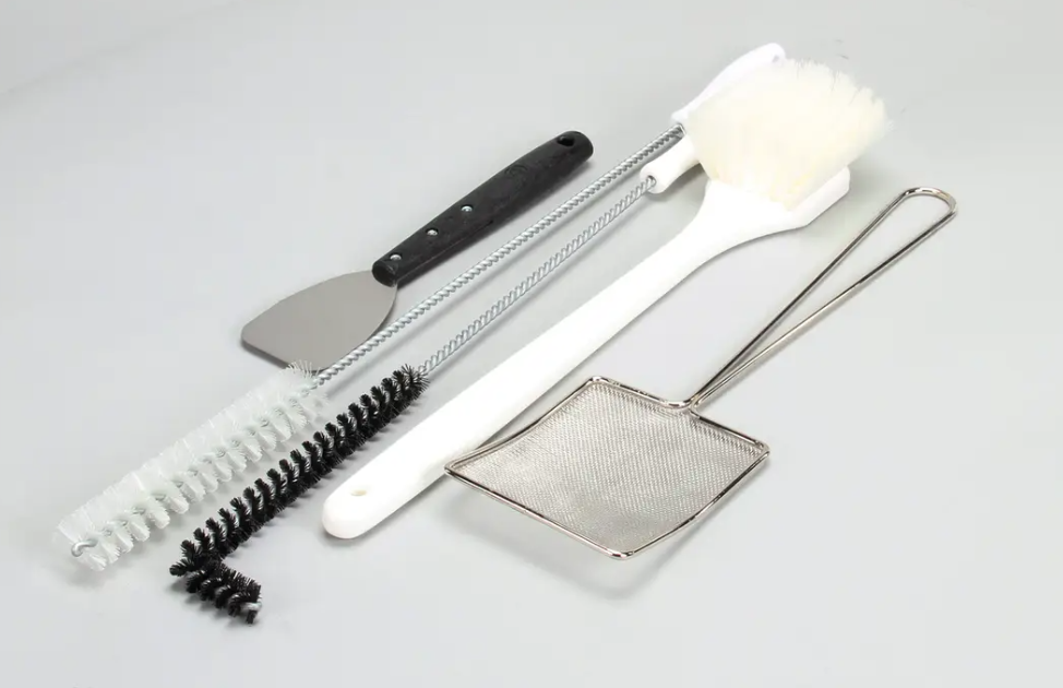 Kit limpieza para freidoras 320/340 - Henny Penny