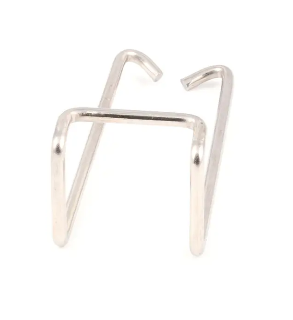 990/990-220 -Wire clip Hamilton Beach