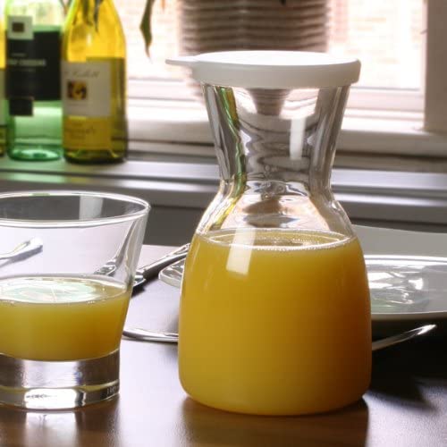 Garrafa con tapa para bebidas 250ml - 8oz en policarbonato transparente - Cambro USA