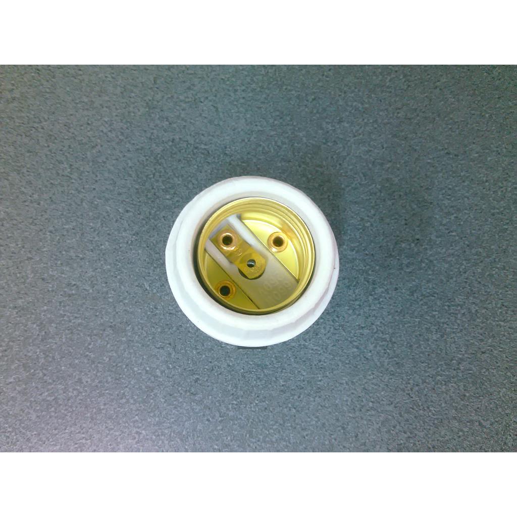 Socket light - Henny Penny