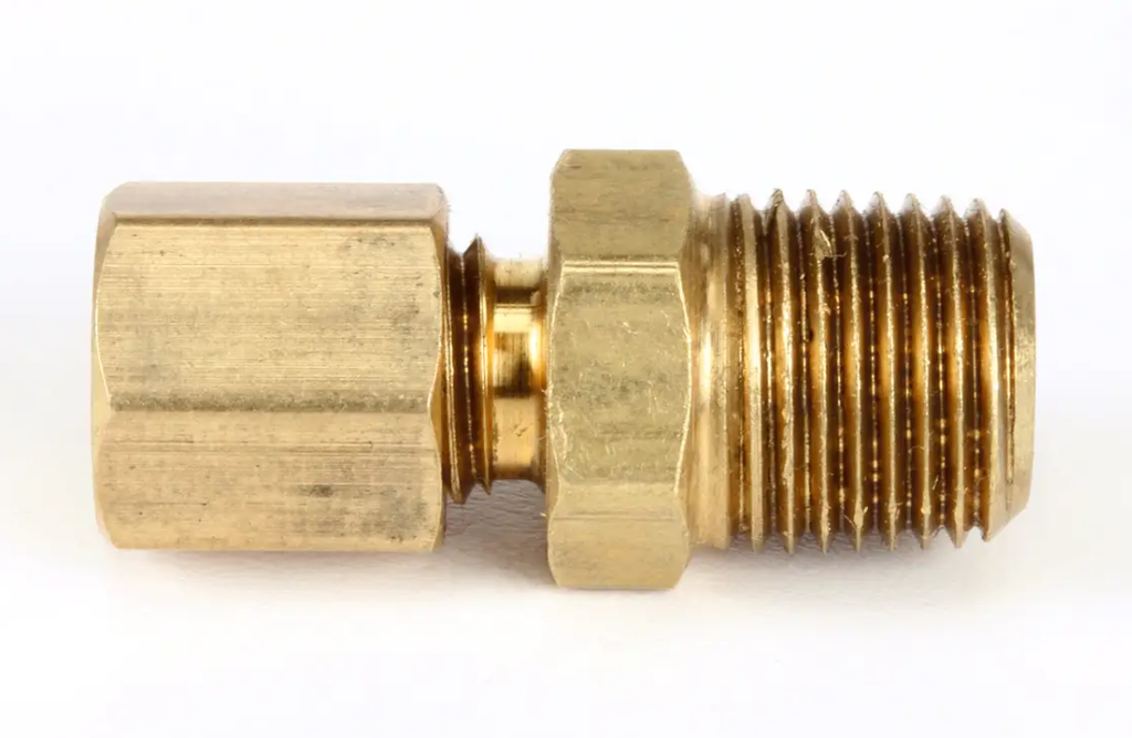 Fitting adaptor 1/8" NPT x 1/8" tube brass - Frymaster